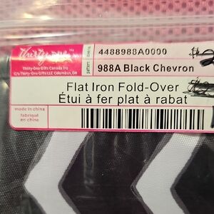 thirty-one Black Chevron Flat Iron Fold-Over Case